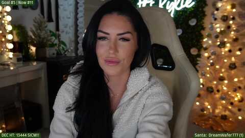 itskylieeh @ myfreecams on 20231212