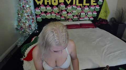 lexiijae @ myfreecams on 20231212