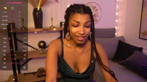 manelikpearce @ myfreecams on 20231212