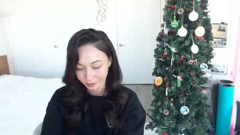 minnie_b00 @ myfreecams on 20231212
