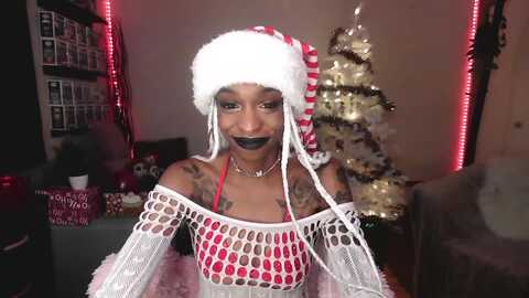 mochahoneyxox @ myfreecams on 20231212