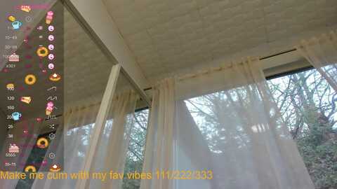 ruby_burns @ myfreecams on 20231212