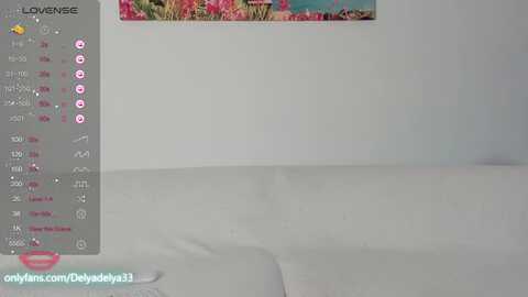 shyeyesblondy @ myfreecams on 20231212