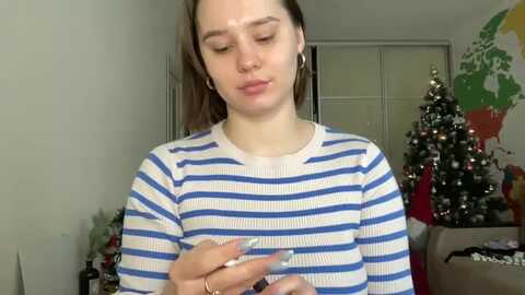 tifanytatum @ myfreecams on 20231212