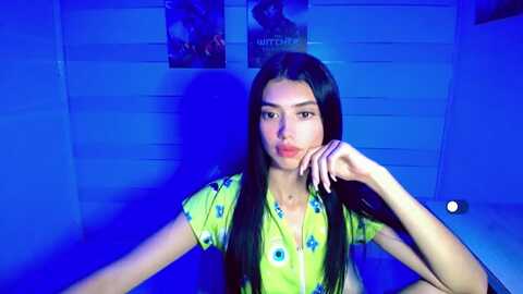 anny_smith @ myfreecams on 20231213