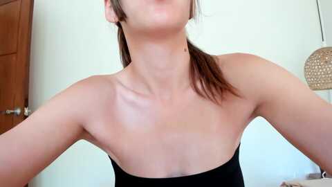 chris_sweet_ @ myfreecams on 20231213