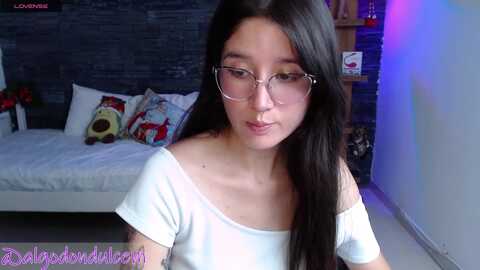 emma_pregnant @ myfreecams on 20231213