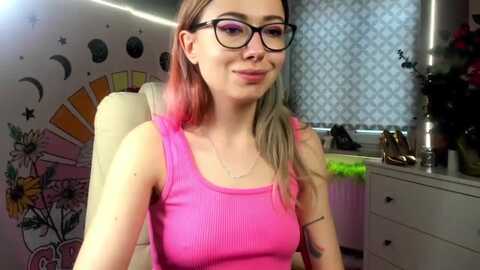 heidiflower @ myfreecams on 20231213
