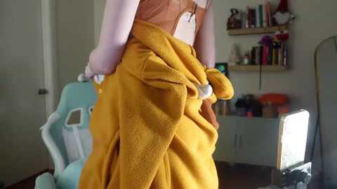 lil_blueberry @ myfreecams on 20231213