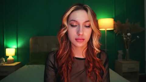 lovelygin @ myfreecams on 20231213