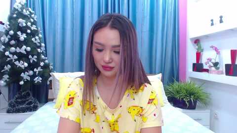 mirakyong @ myfreecams on 20231213