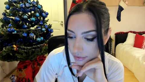 pr1nc3ss_ @ myfreecams on 20231213