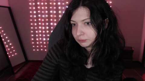 roomtoavoid @ myfreecams on 20231213