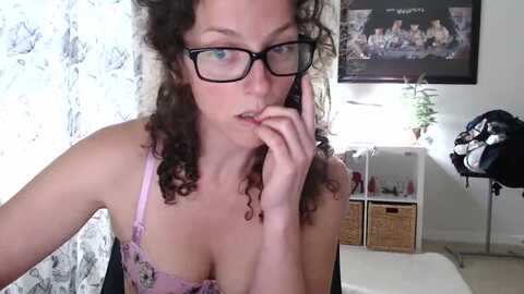 sarah_stark @ myfreecams on 20231213