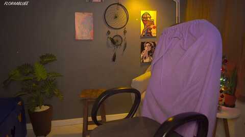 bluemysticgal @ myfreecams on 20231214