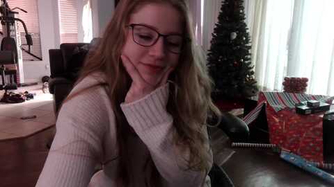 bunnydathug @ myfreecams on 20231214