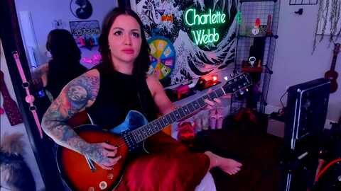 charlettewebb @ myfreecams on 20231214