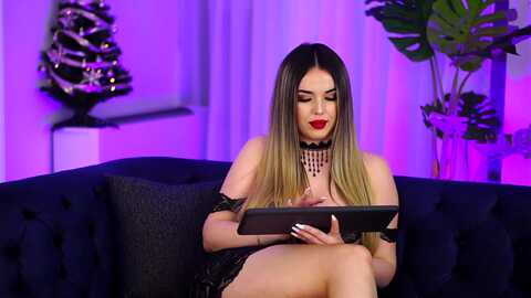 evasunderland @ myfreecams on 20231214