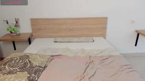 milanajolie @ myfreecams on 20231214