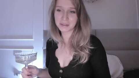 speculoos_ @ myfreecams on 20231214