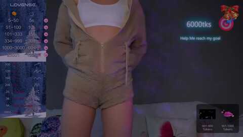 feralberry66 @ myfreecams on 20231215