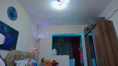 fiama77 @ myfreecams on 20231215