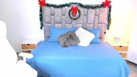 latchocolat @ myfreecams on 20231215