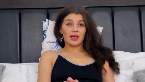 madisonrey @ myfreecams on 20231215
