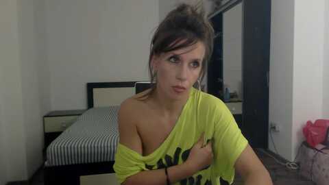 miyahale @ myfreecams on 20231215