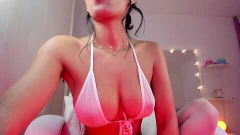 sweetmoon1 @ myfreecams on 20231215