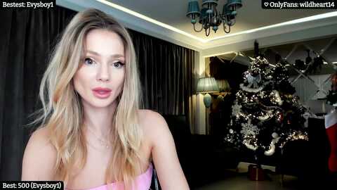 yveline @ myfreecams on 20231215