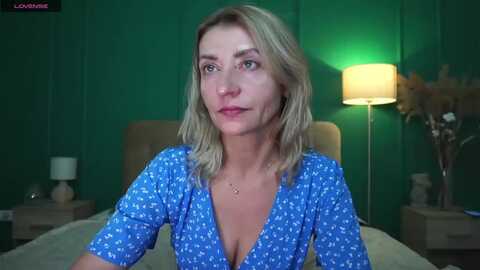 zorinian @ myfreecams on 20231215