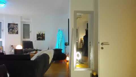 astekangel @ myfreecams on 20231216