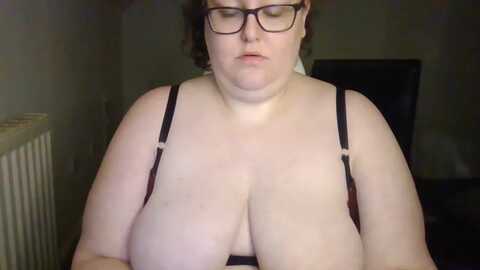 bbwmichelle1 @ myfreecams on 20231216