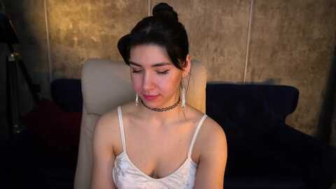 emilycandys @ myfreecams on 20231216