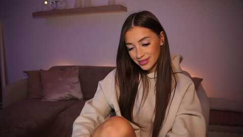 emma_ruby @ myfreecams on 20231216