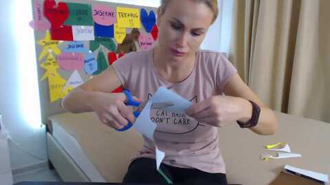 hrystina_ @ myfreecams on 20231216