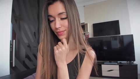 laurensaenz @ myfreecams on 20231216