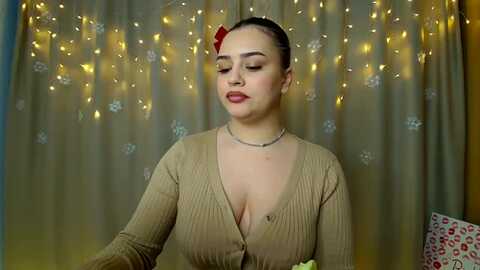 miss_noel @ myfreecams on 20231216