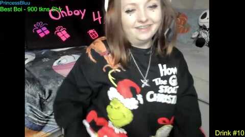 princessbluu @ myfreecams on 20231216