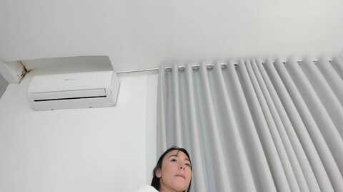 tamy_leen @ myfreecams on 20231216