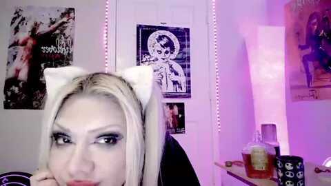 teknowhore @ myfreecams on 20231216