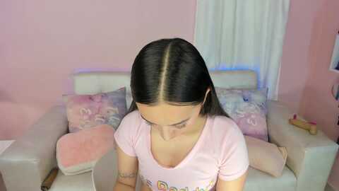 tiny_cora @ myfreecams on 20231216