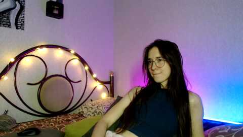 wow__kelly @ myfreecams on 20231216