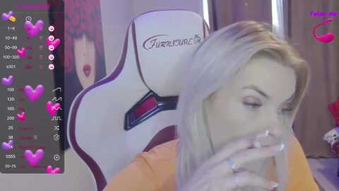 amazingey3sx @ myfreecams on 20231217