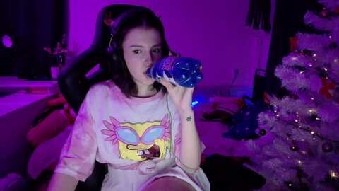 crybabykys @ myfreecams on 20231217