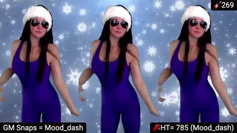 deszeppelin @ myfreecams on 20231217