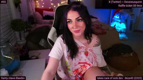 devereuxquinn @ myfreecams on 20231217