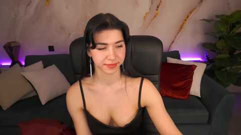 emilycandys @ myfreecams on 20231217