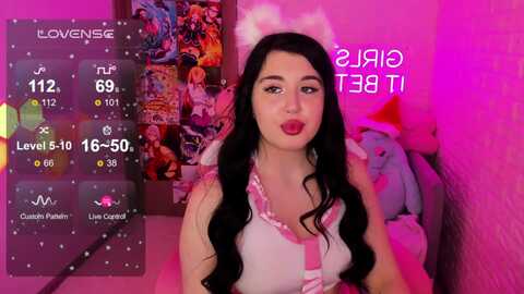 mayalew @ myfreecams on 20231217